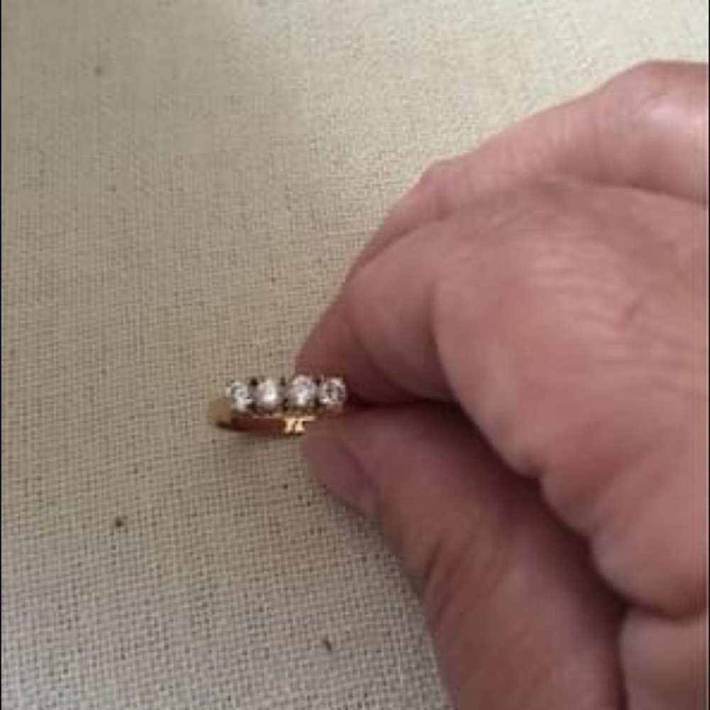 Woman’s Costume Ring